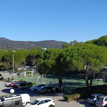 Ideal Saint Raphael Piscine Clim Parking 아파트 외부 사진