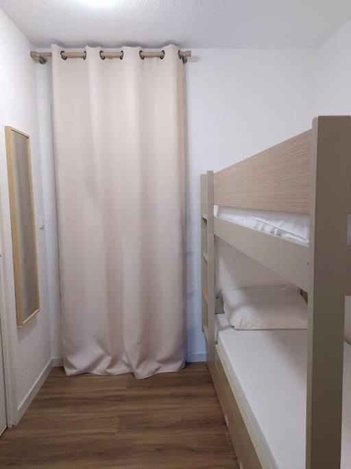 Ideal Saint Raphael Piscine Clim Parking 아파트 외부 사진