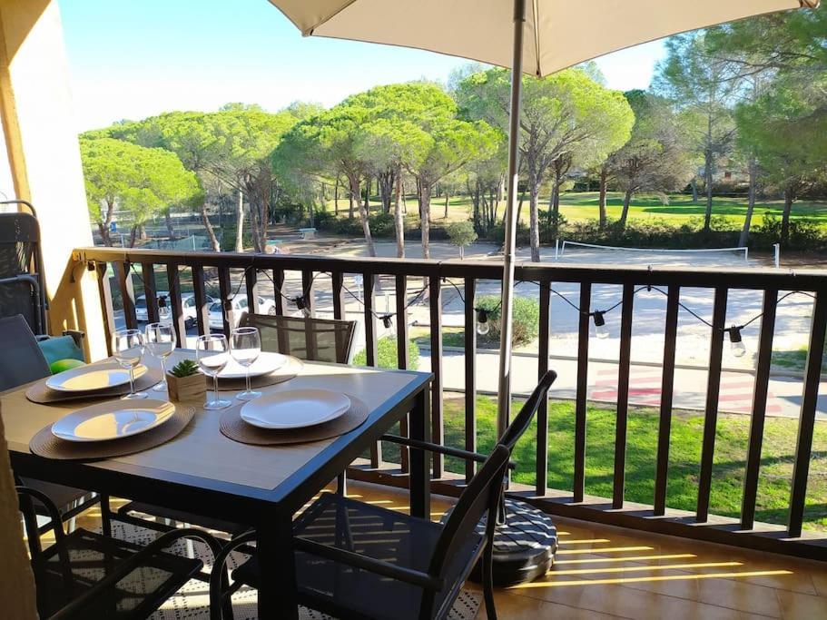 Ideal Saint Raphael Piscine Clim Parking 아파트 외부 사진